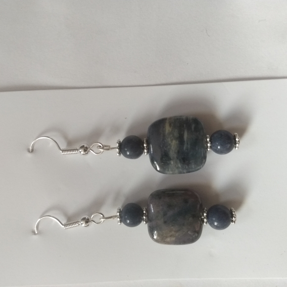 Handmade Beaded Earrings! Different colors and lengths. Prices listed $5-$10 - Picture 9 of 13